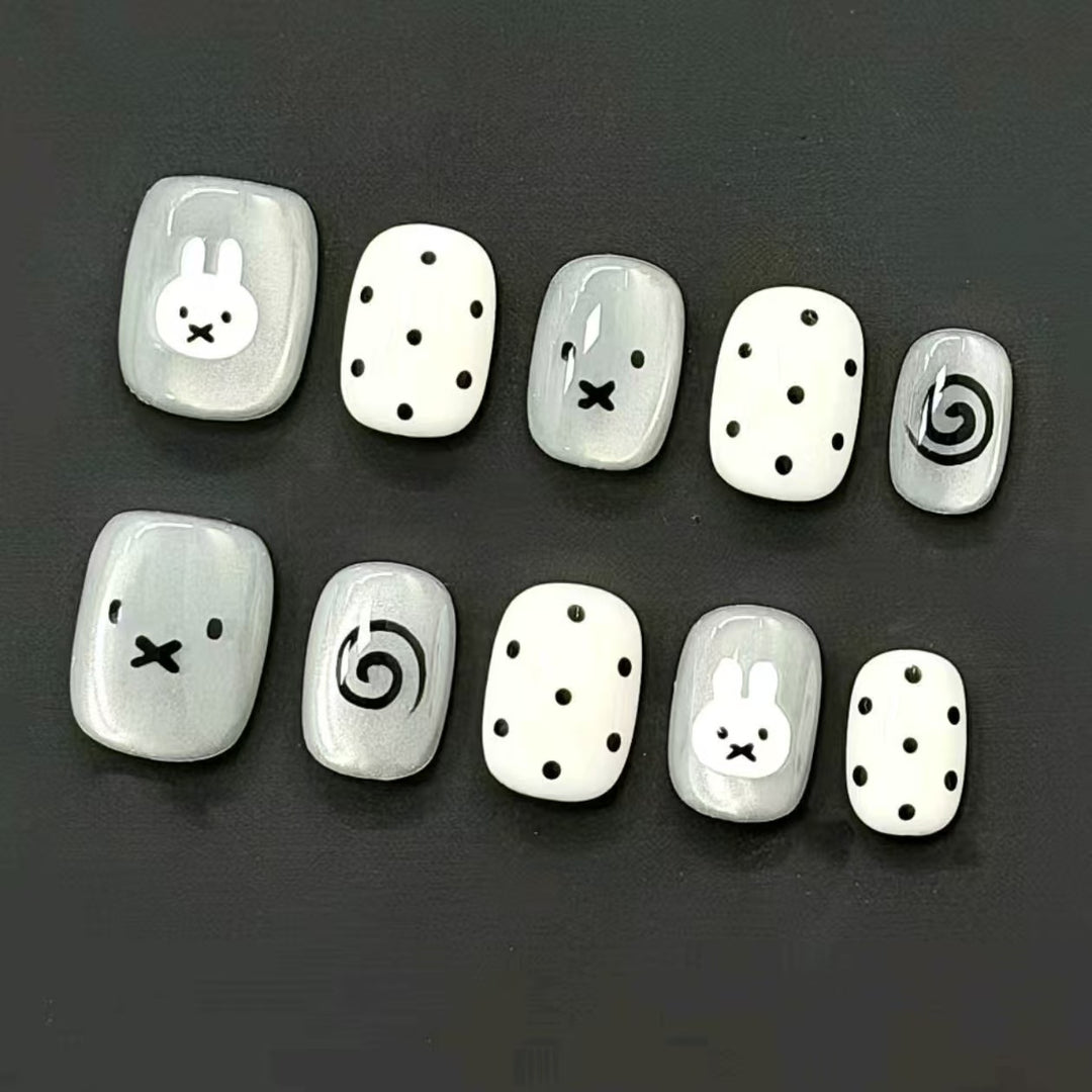 Whimsical Character Press-On Nail Art Set Stornfield