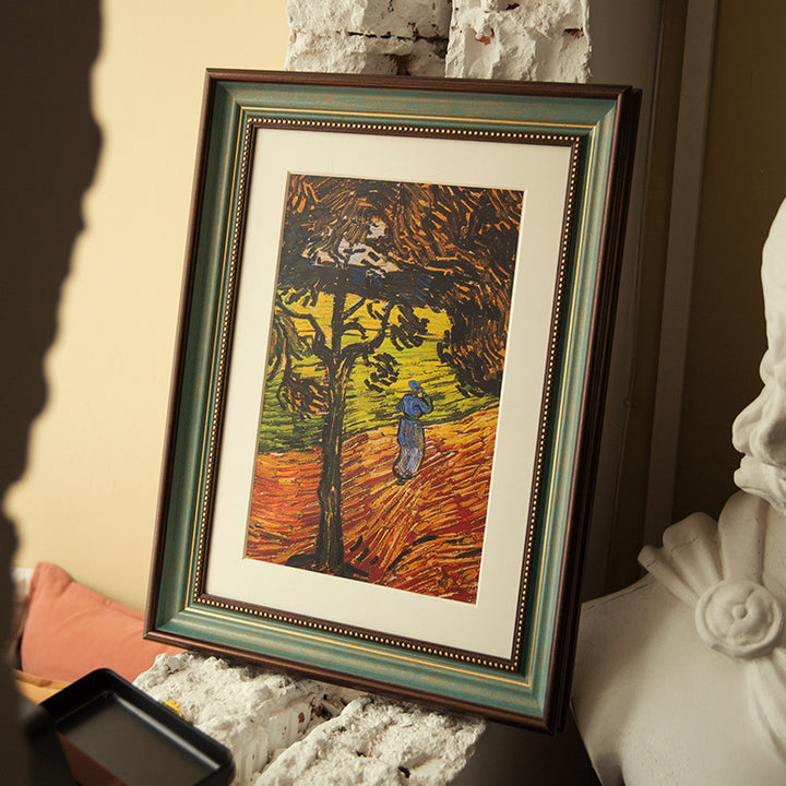 Vintage-Inspired Art Frame for Home Decor