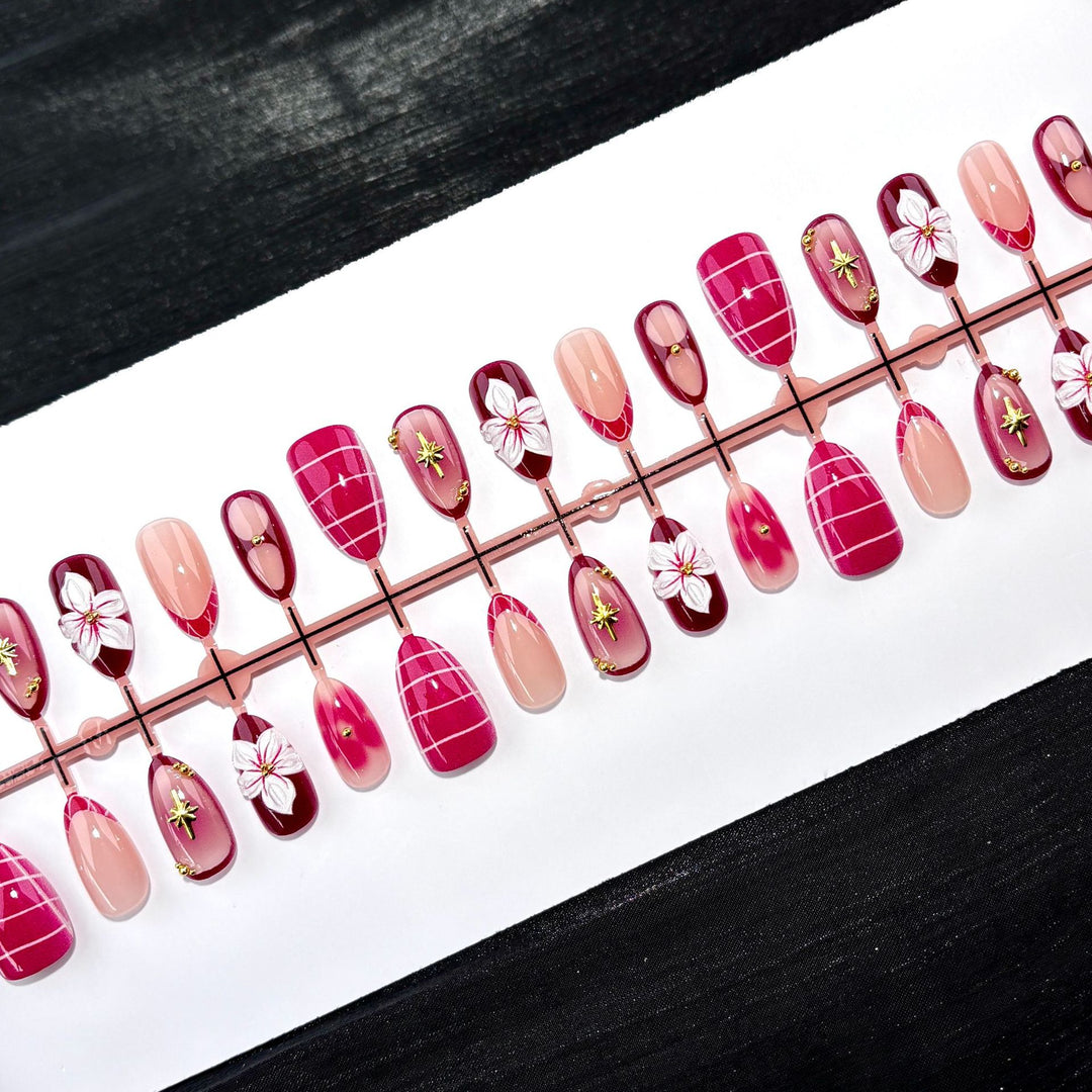 Floral Design Press-On Nail Set
