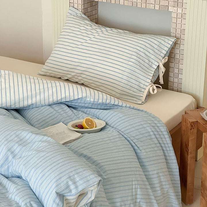 Striped Cotton-Linen Duvet Cover Set with Tied Pillowcases