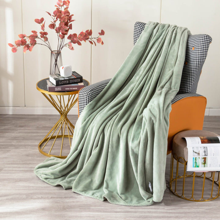Cozy Plush Throw Blanket Stornfield