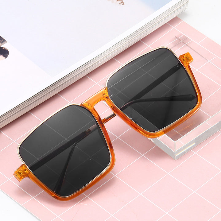Women's square sunglasses with transparent frame and polarized lenses Stornfield