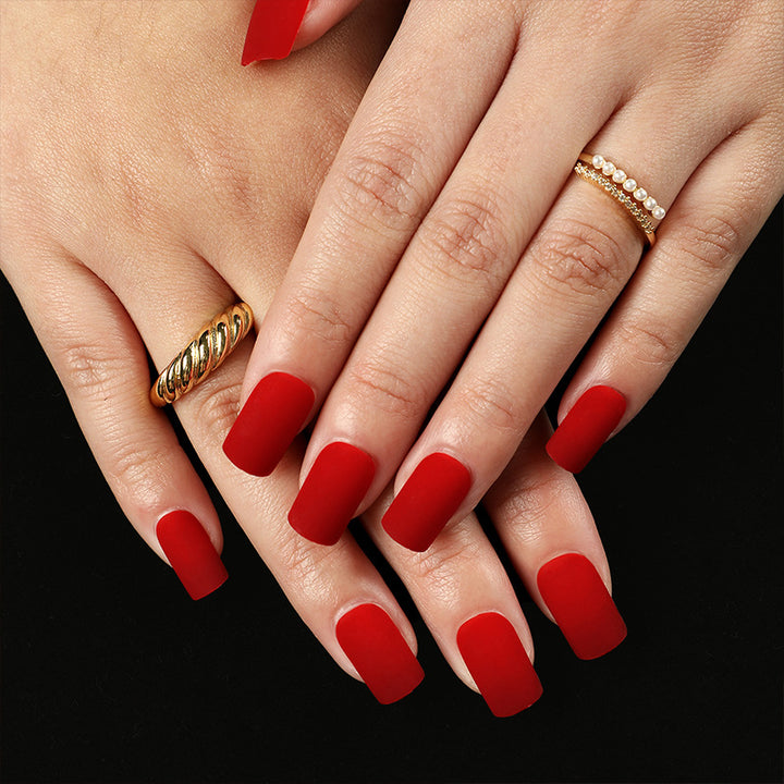 Artificial nails in elegant matte finish Stornfield