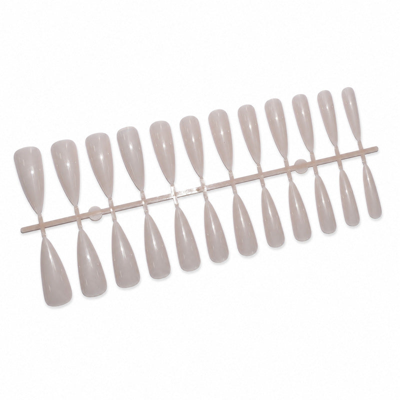 Elegant and High-Quality Artificial Nails Stornfield