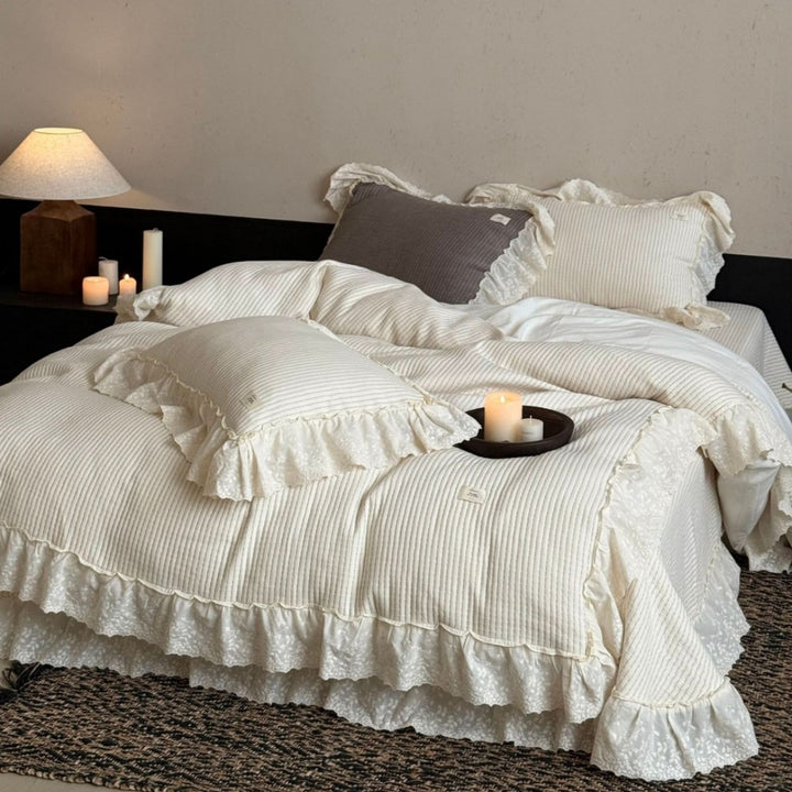 Ruffled Lace Trim Ribbed Duvet Cover Set
