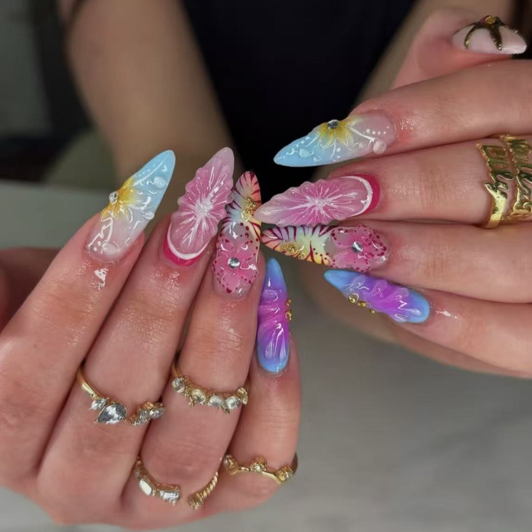 Artistic Press-On Nail Set with Floral 3D Design Stornfield