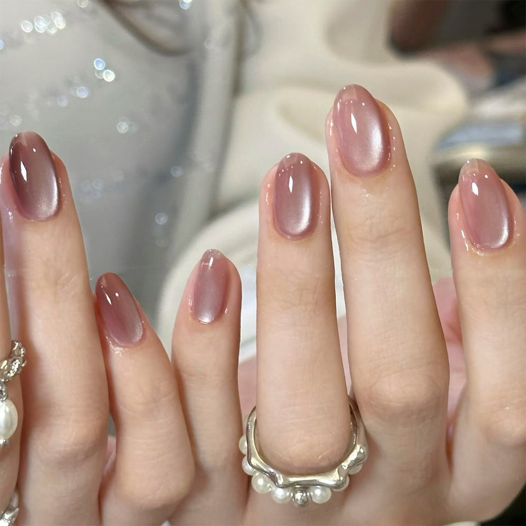 Elegant Nail Art with Shimmering Ombre Effect Stornfield