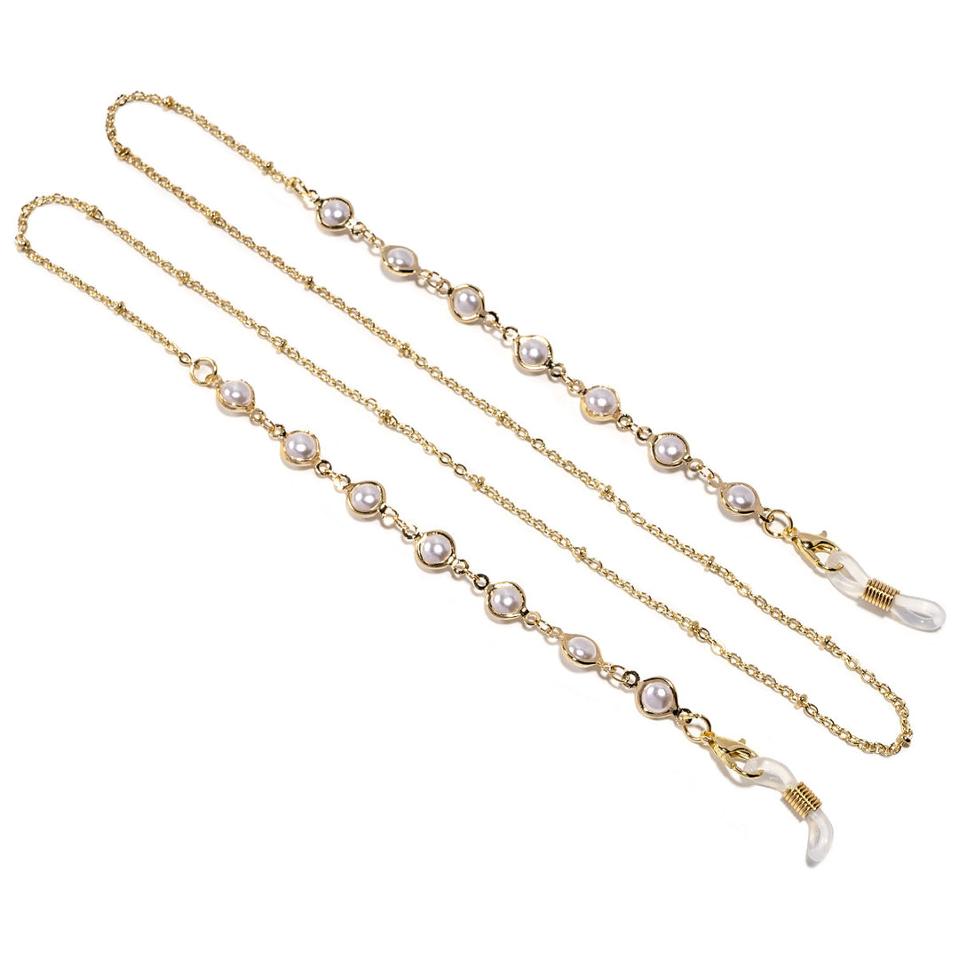 Elegant Pearl-Embellished Glasses Chain Stornfield