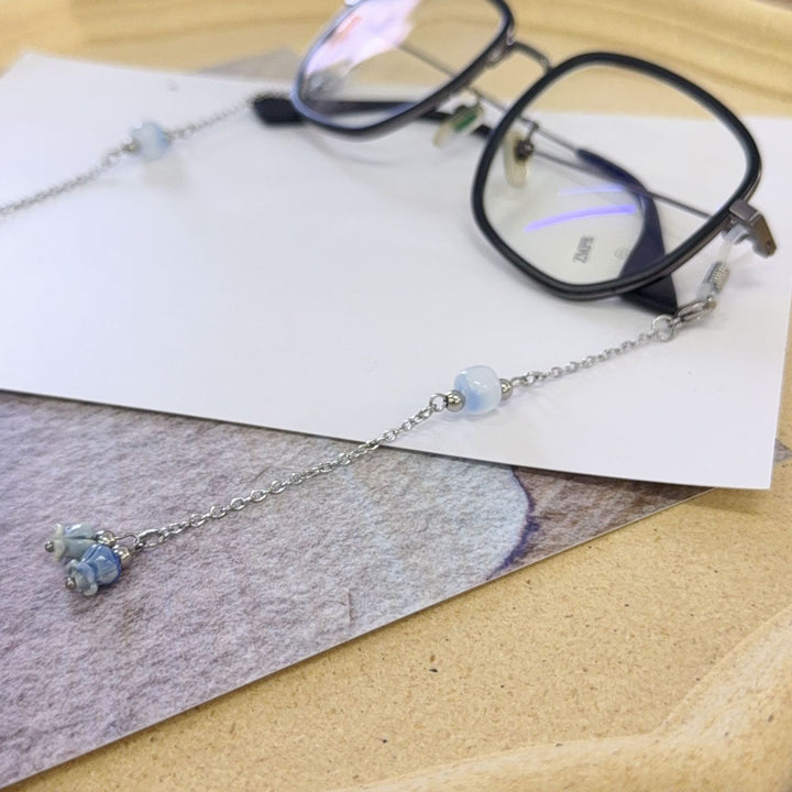 Delicate Bead-Embellished Eyewear Chain Stornfield