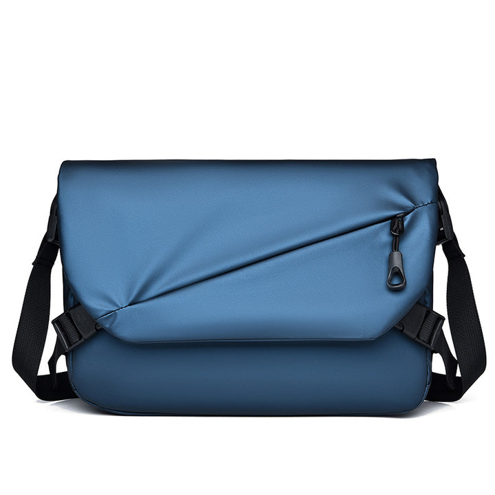 Water-Resistant Messenger Bag Stornfield