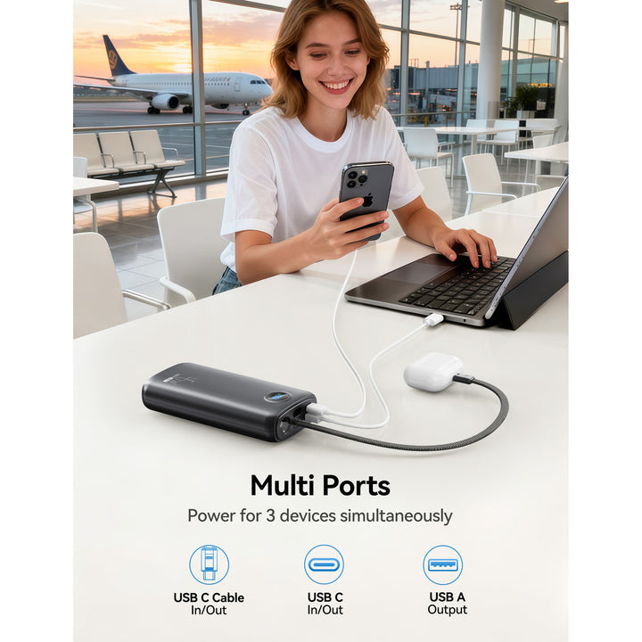 High-performance power bank with digital charging display and 45W fast charging function Stornfield