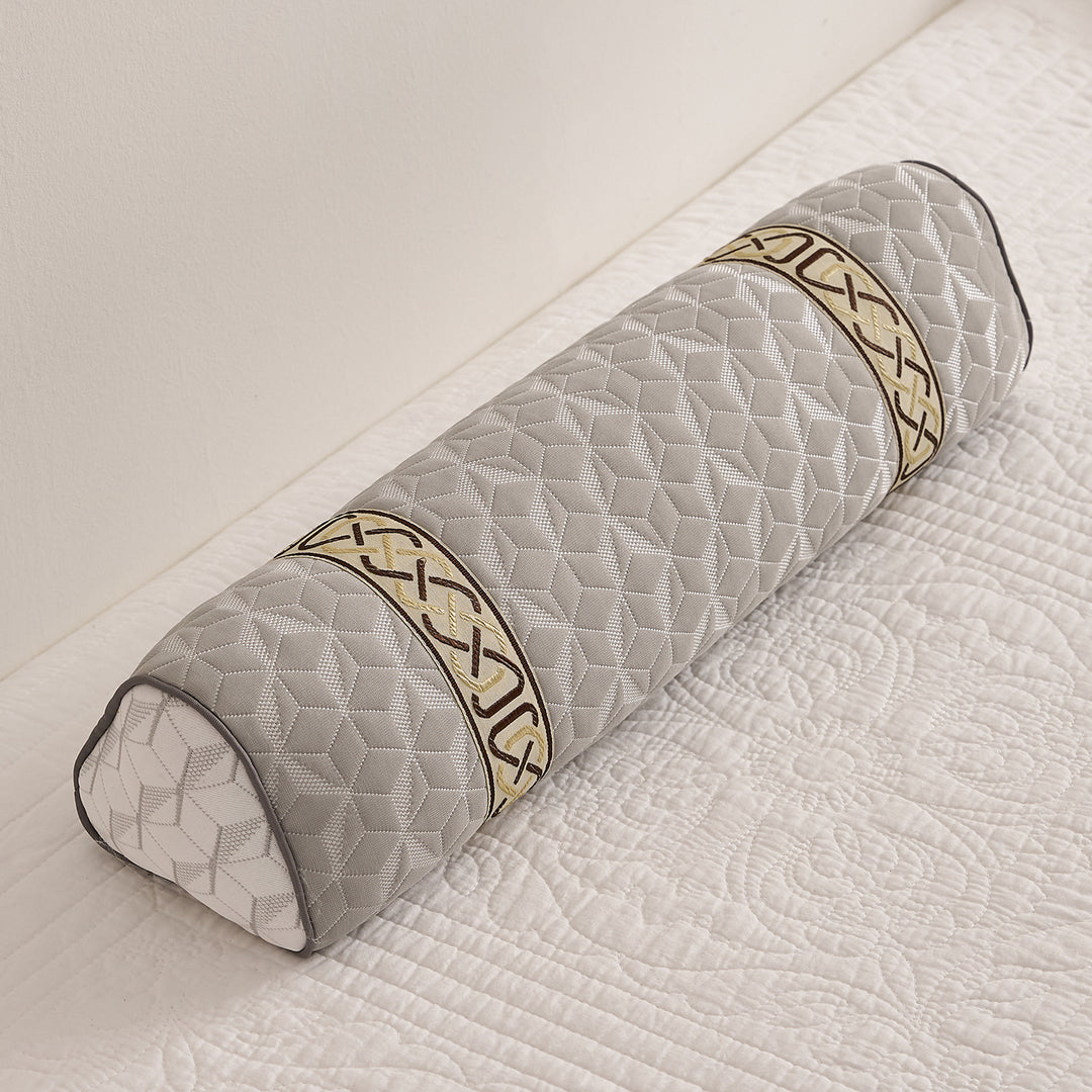 Ergonomic Neck Support Roll with Unique Support Structure Stornfield