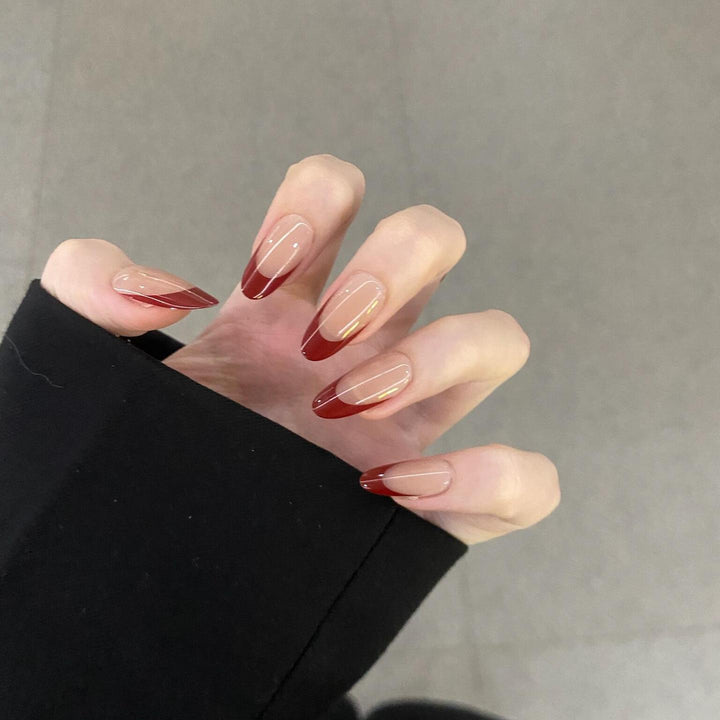 Elegant artificial nails with modern gradient effects Stornfield