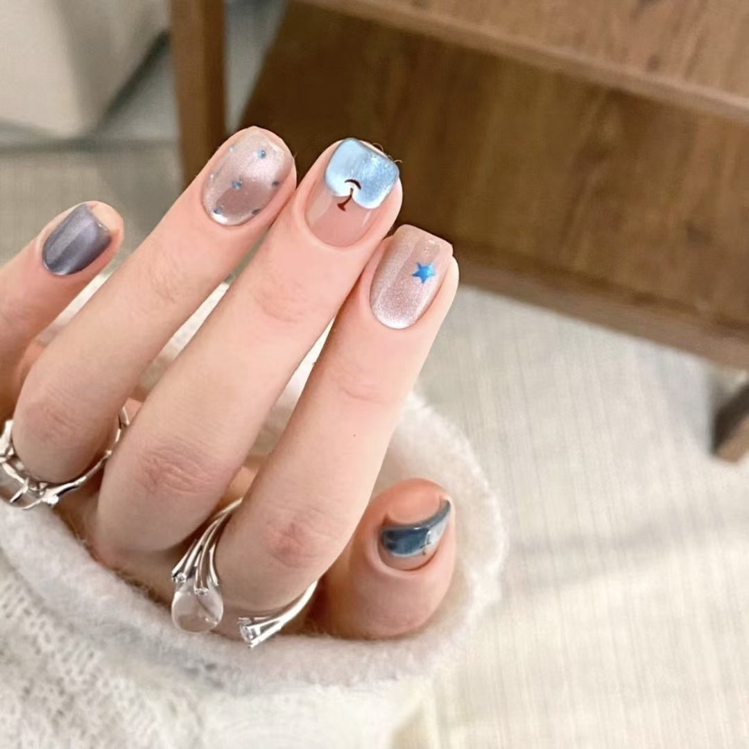 Festive Character-Inspired Nail Art Set Stornfield