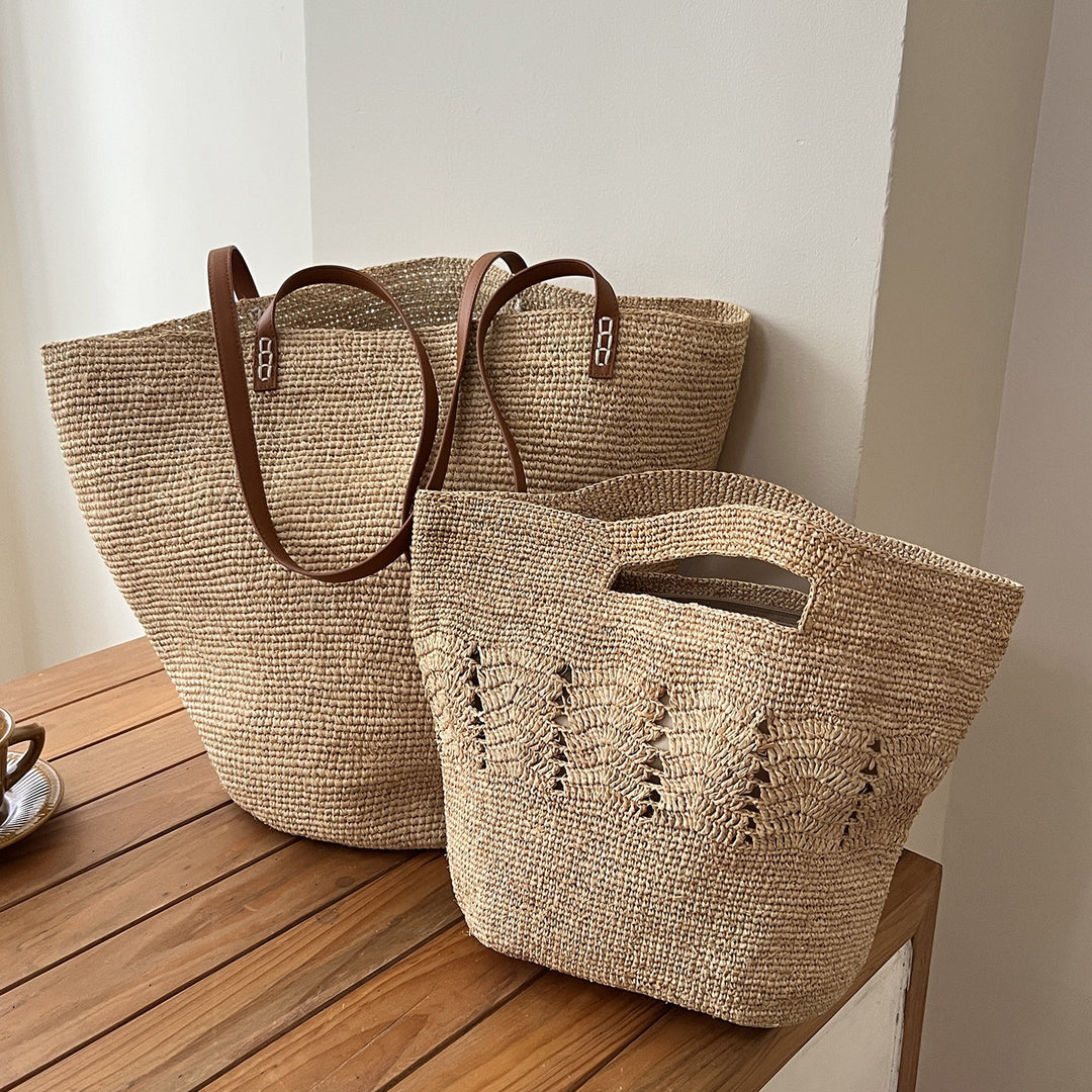 Handcrafted straw bag with soft lining Stornfield