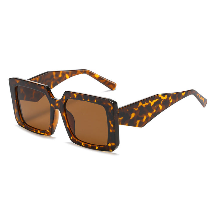 Women’s Geometric Sunglasses with Wide Frame Stornfield