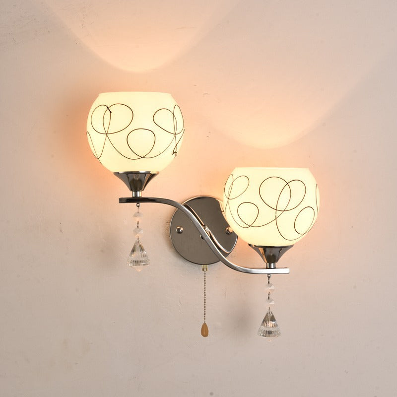 Modern Elegant Dual-Bulb Wall Sconce
