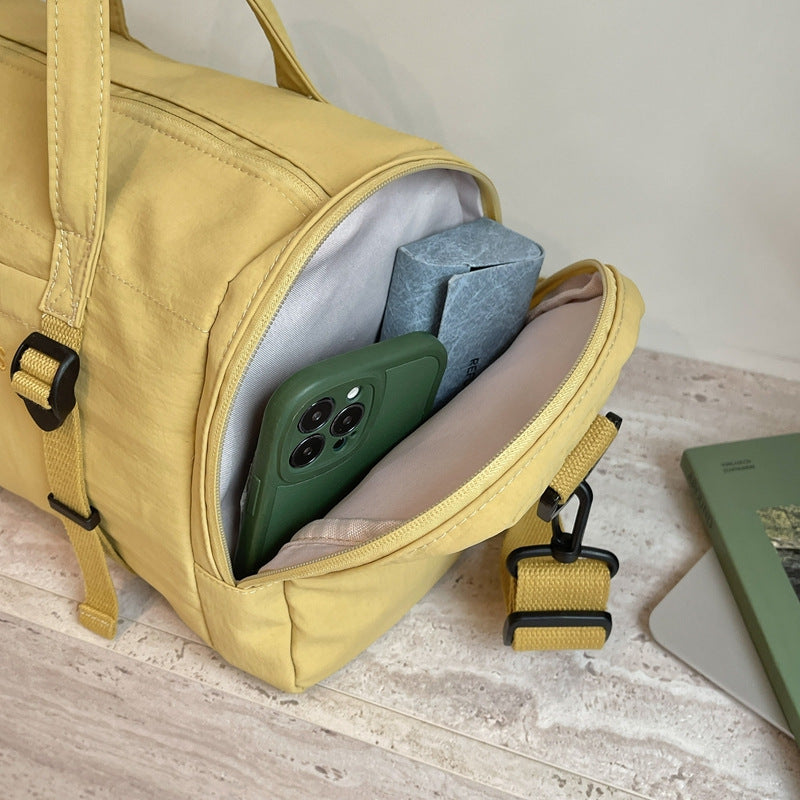 Sporty Duffel Bag with Ergonomic Carrying System Stornfield