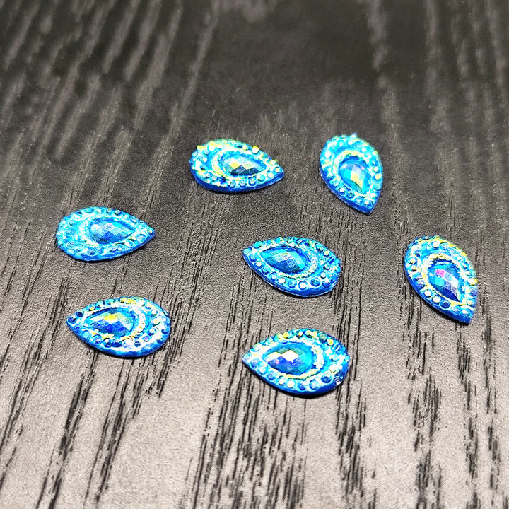 Glittering drop appliqués Stornfield