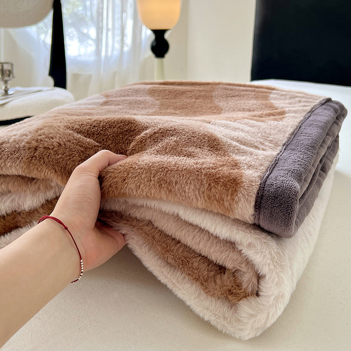 Cozy and Stylish Throw Blanket