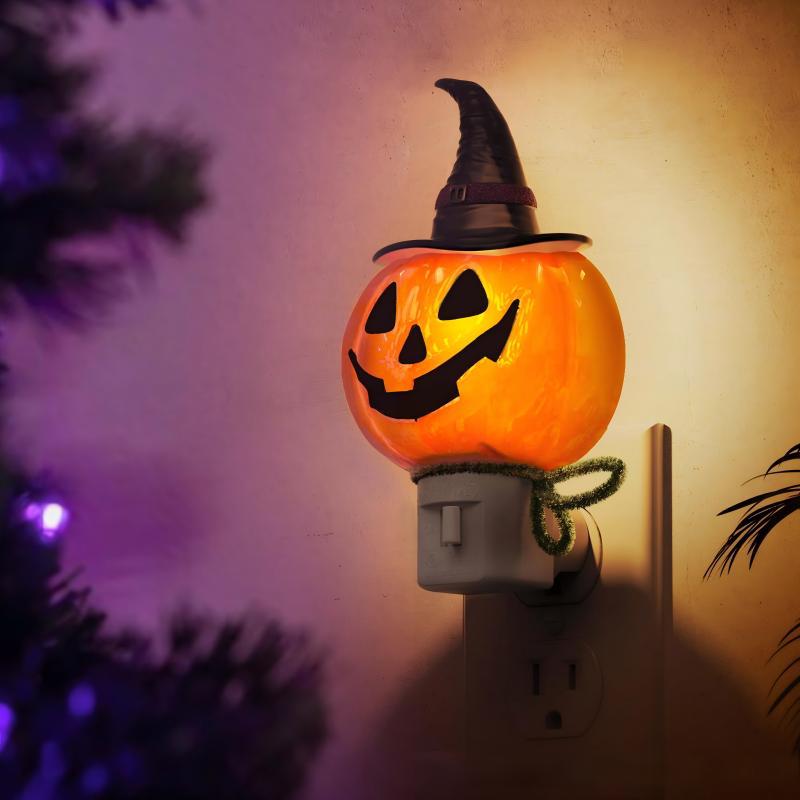 Halloween Night Light Stornfield