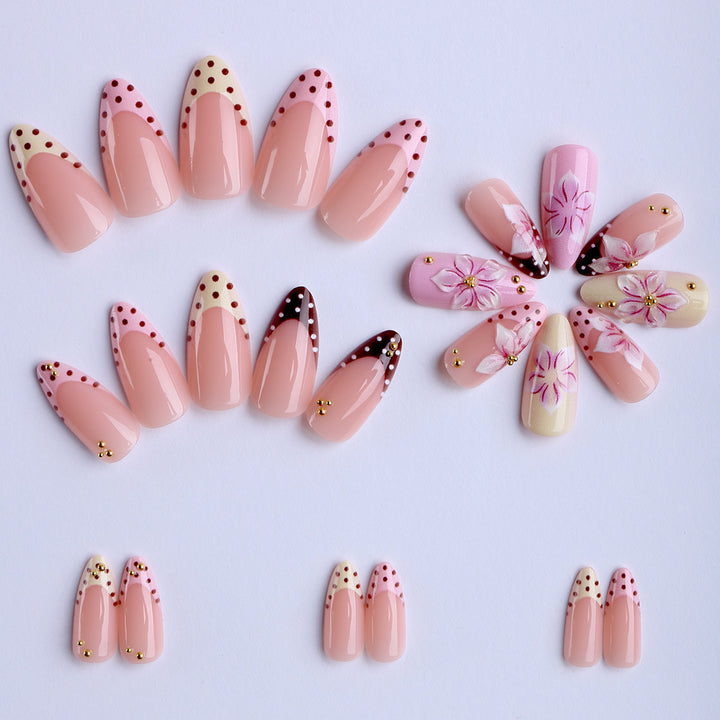 Luxury Floral Design Artificial Nails Stornfield