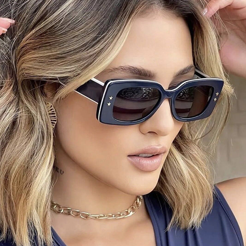 Ladies extravagant square sunglasses with stylish details Stornfield