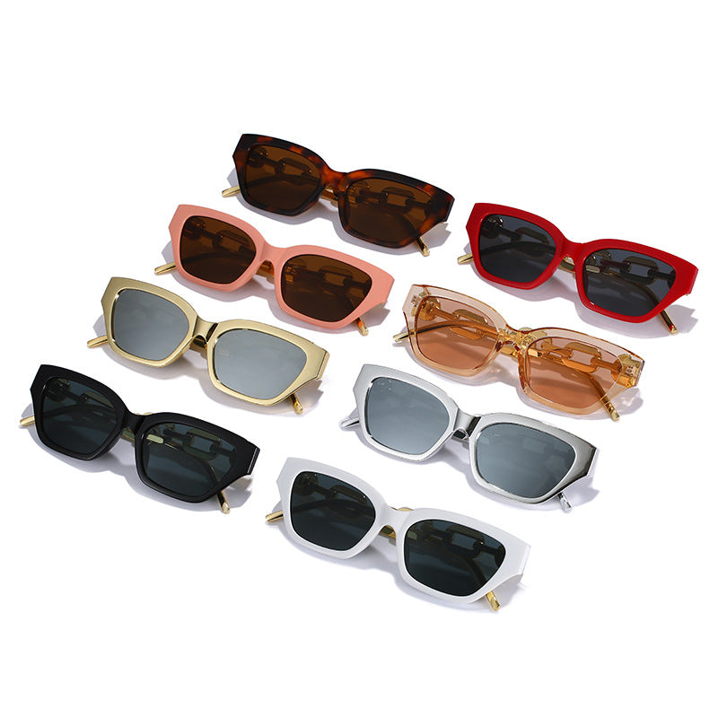 Ladies fashionable Cat-Eye sunglasses with luxurious chain frame Stornfield