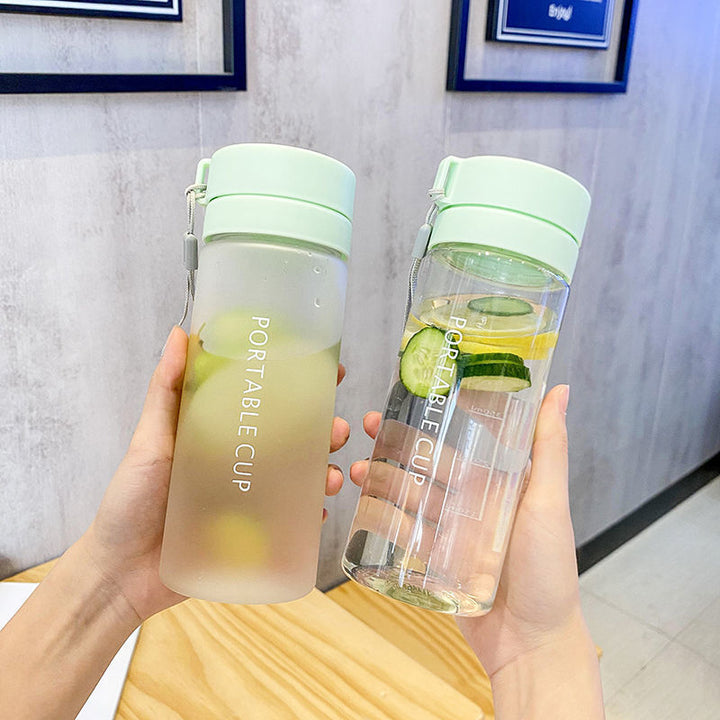 Women's water bottle with innovative lid Stornfield