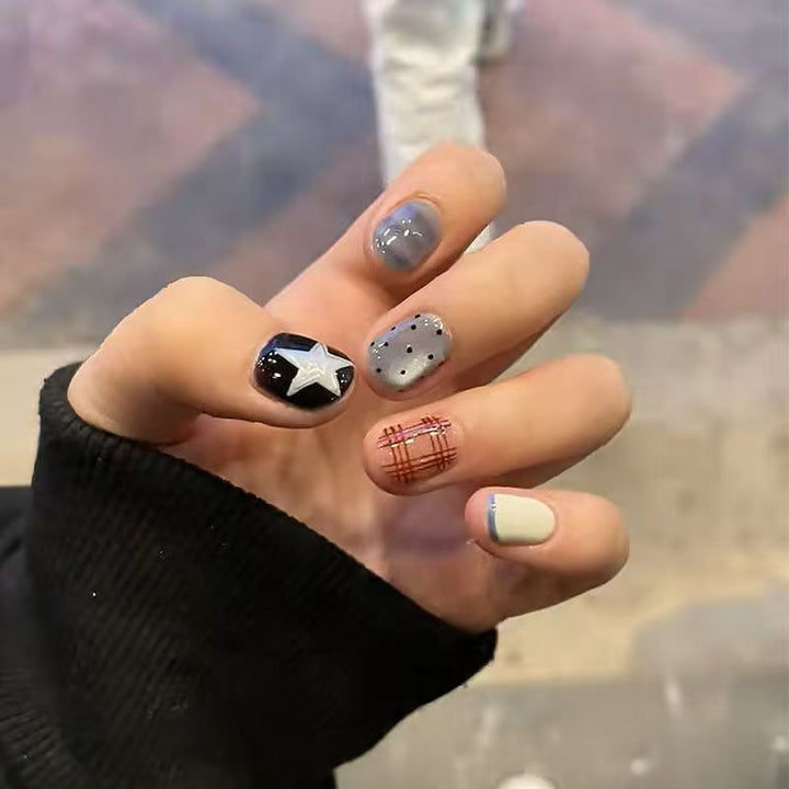 Nail Art Design Stornfield