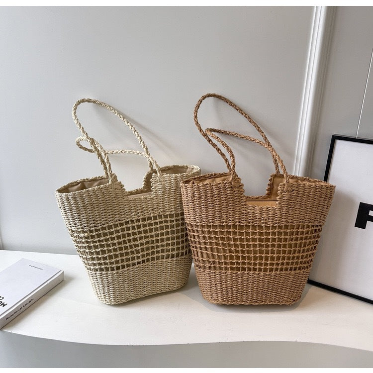 Macramé Tote Bag with Open Structure Stornfield
