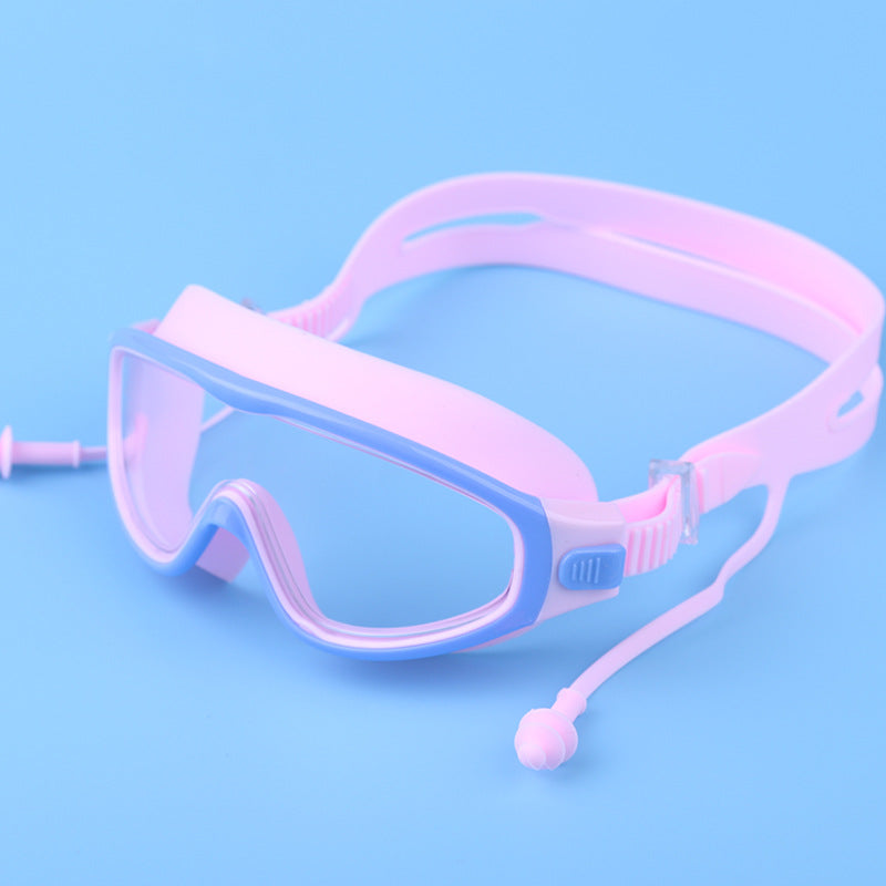 Snorkel mask with comprehensive field of view and comfortable silicone details Stornfield