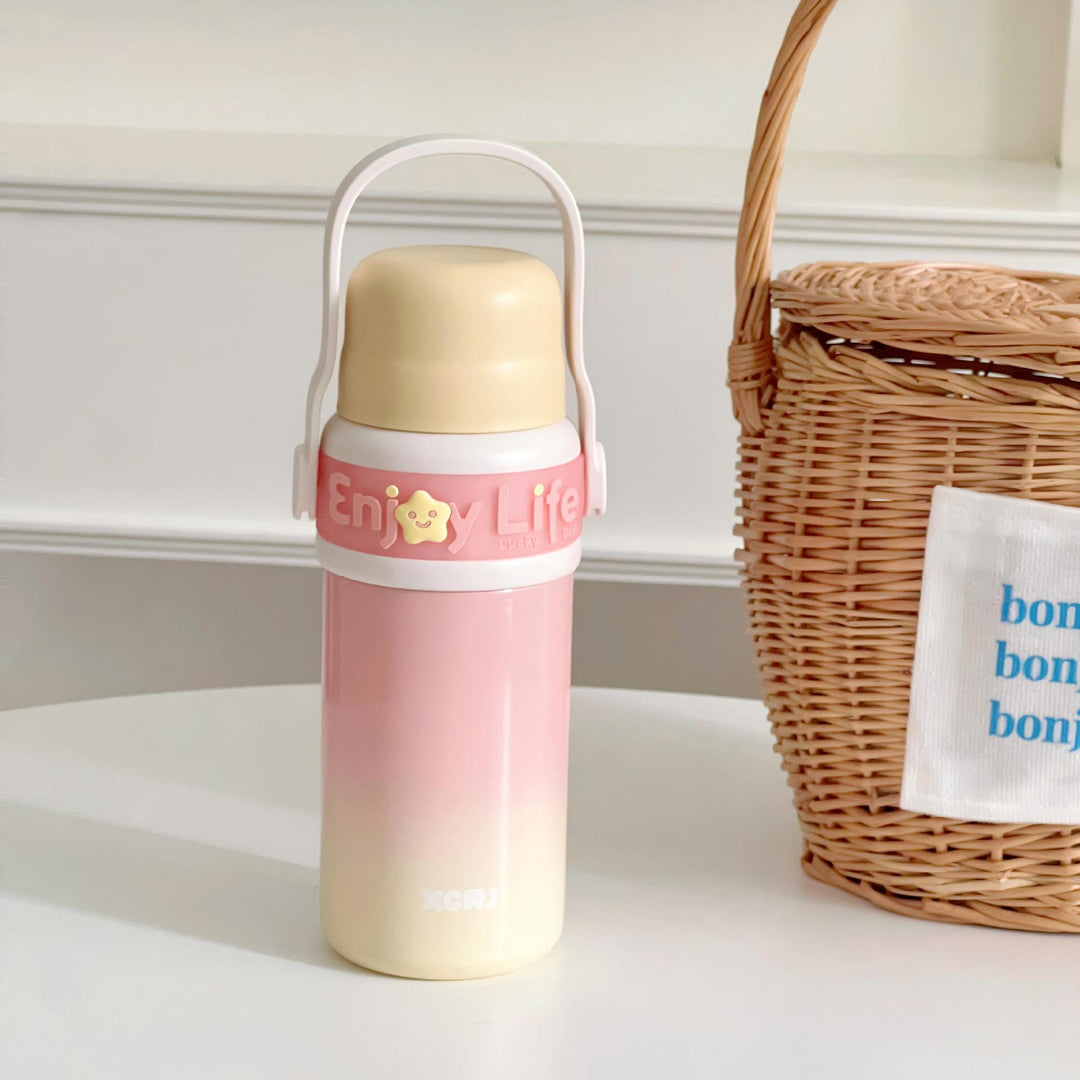 Women's plastic insulated bottle with ergonomic handle Stornfield