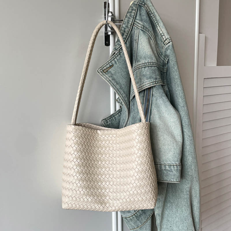 Handcrafted ven Leather Tote Stornfield