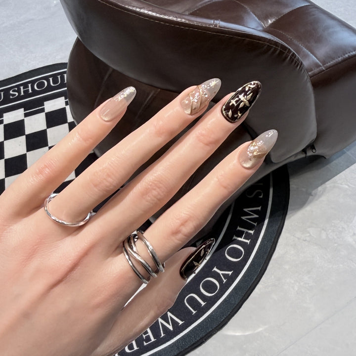 Artistic Press-On Nail Collection Stornfield