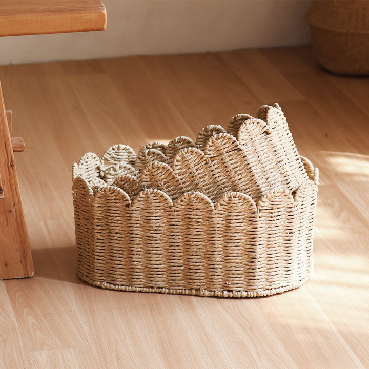 Handcrafted basket with wavy edge Stornfield