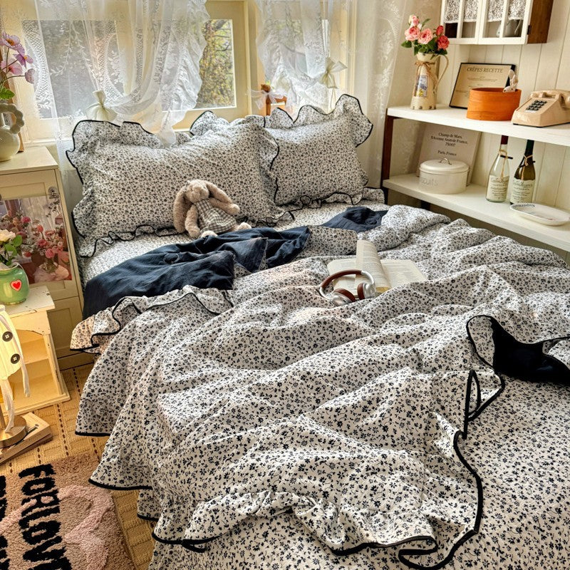 Floral Frill Edged Comforter Set