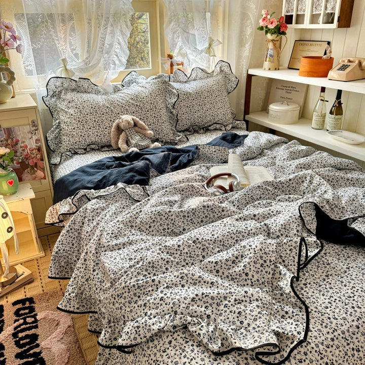 Floral Frill Edged Comforter Set