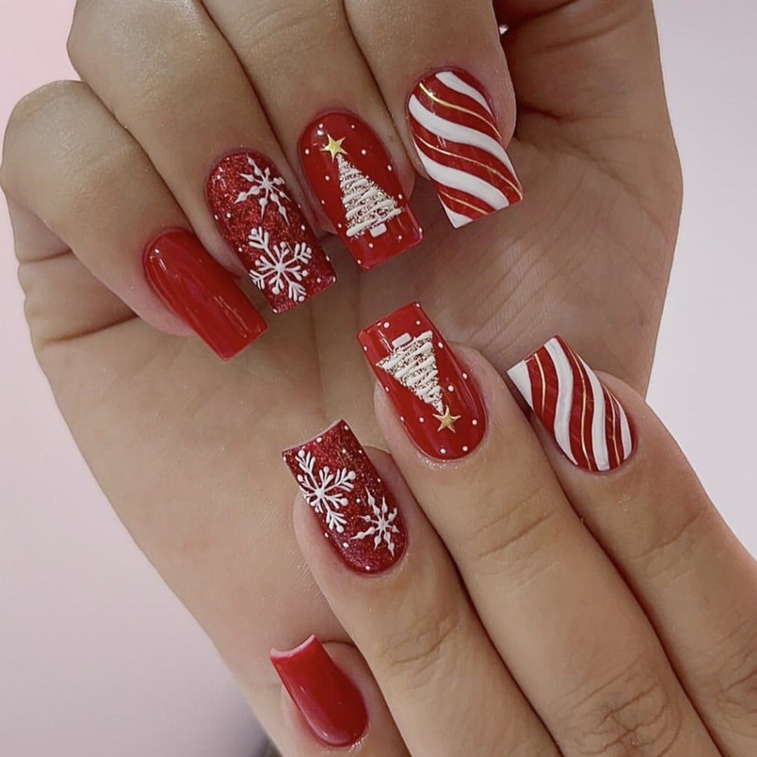Festive Winter-Themed Nail Art Set Stornfield