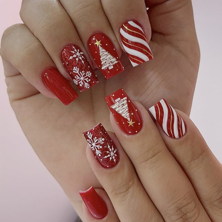 Festive Winter-Themed Nail Art Set Stornfield
