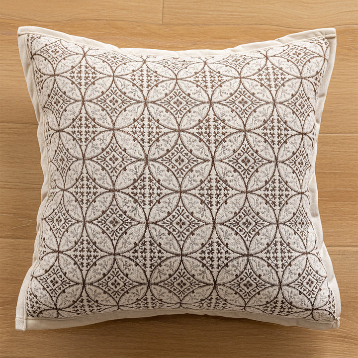 Comfortable and breathable pillow