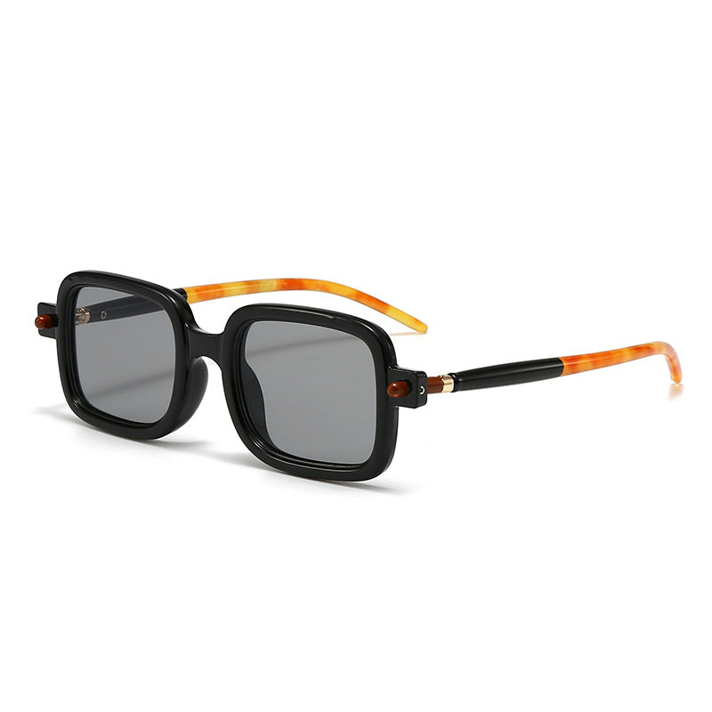 Women's stylish square glasses with fashionable details Stornfield