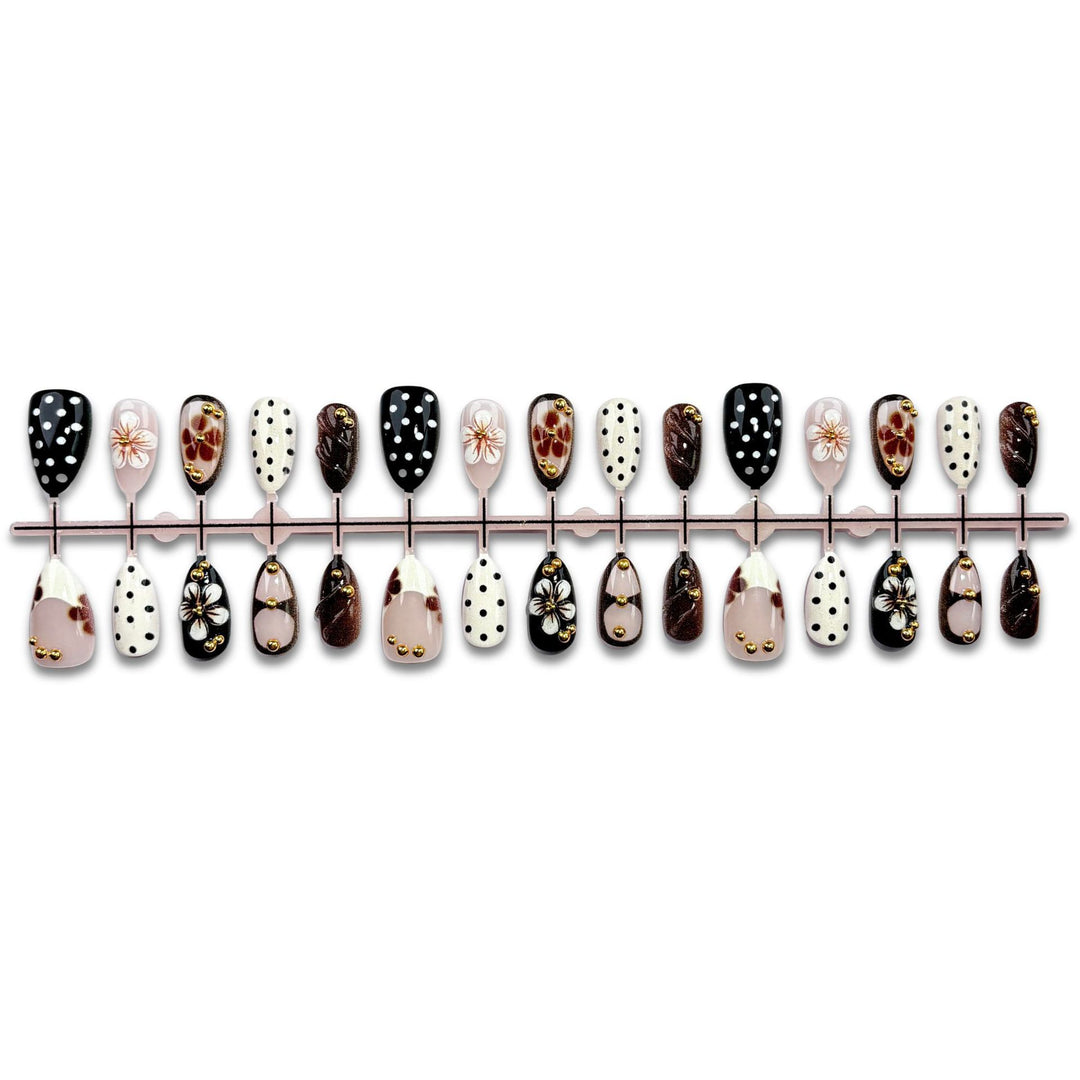 Floral Design Press-On Nail Art Stornfield