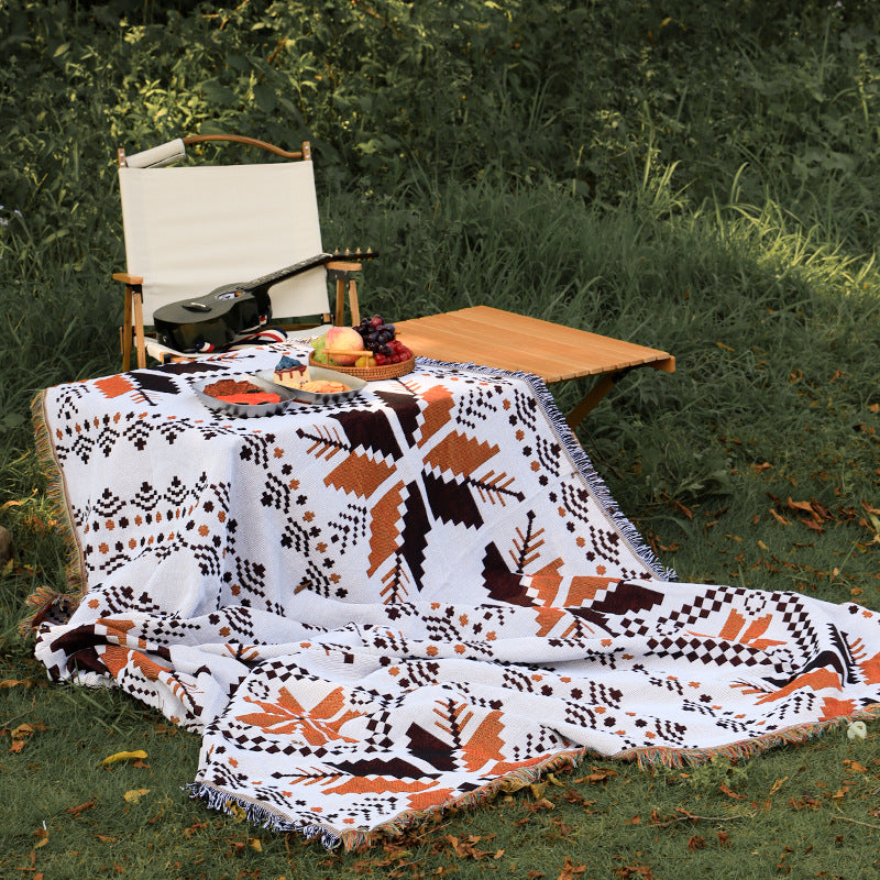 Patterned Throw Blanket Stornfield