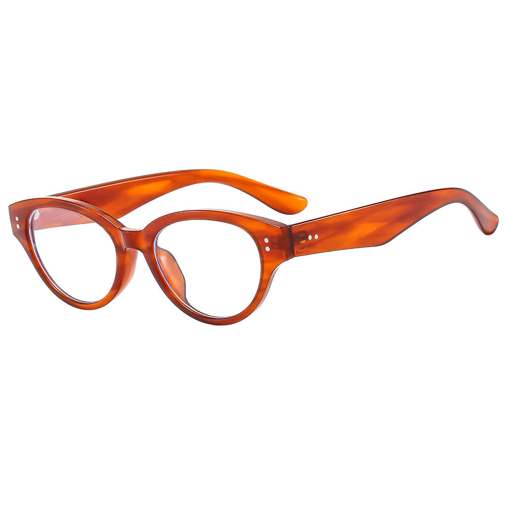 Retro-Inspired Luxurious Cat-Eye Sunglasses Stornfield