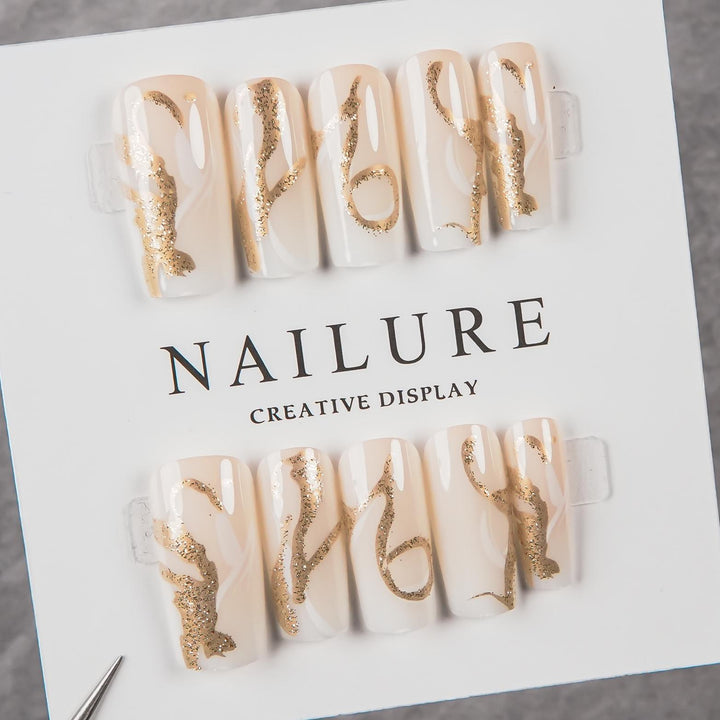 Decorative Press-On Nail Art Set with Gold Accents