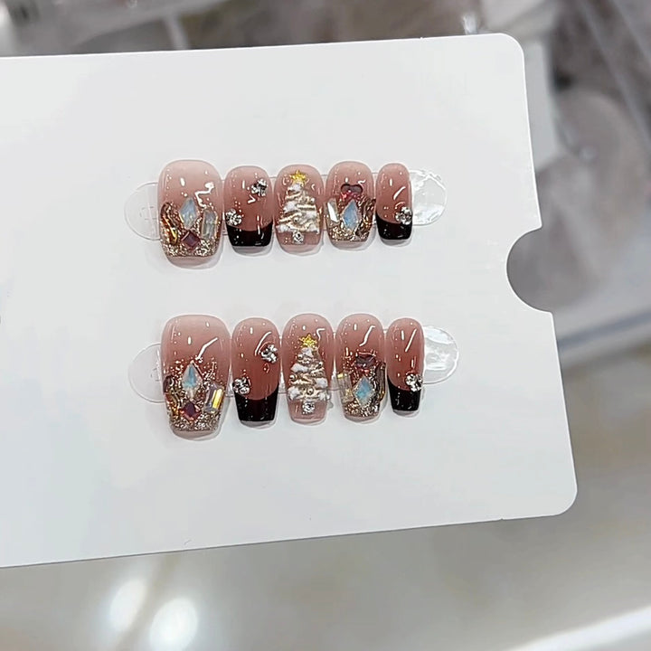 Artistic Holiday-Themed Press-On Nail Set Stornfield