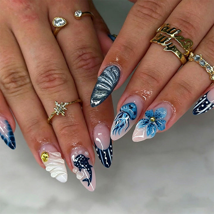 Artistic 3D Nail Tips with Maritime Motifs Stornfield