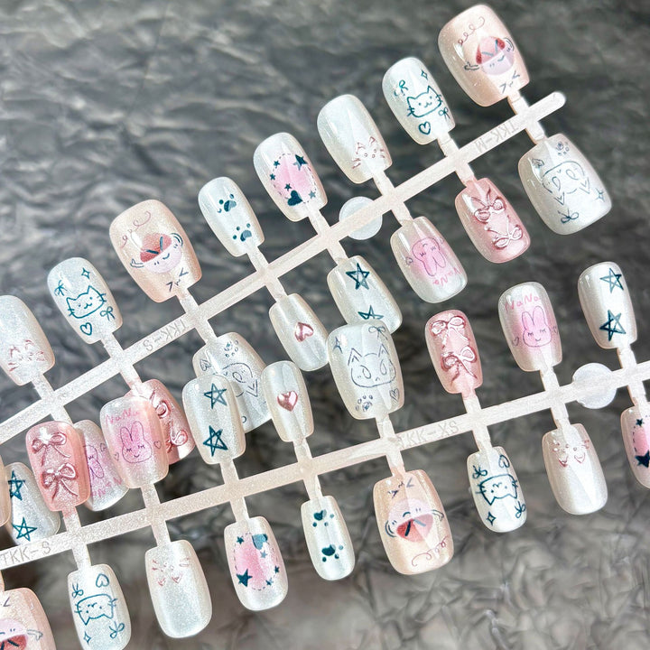 Decorative Character-Themed Press-On Nail Set