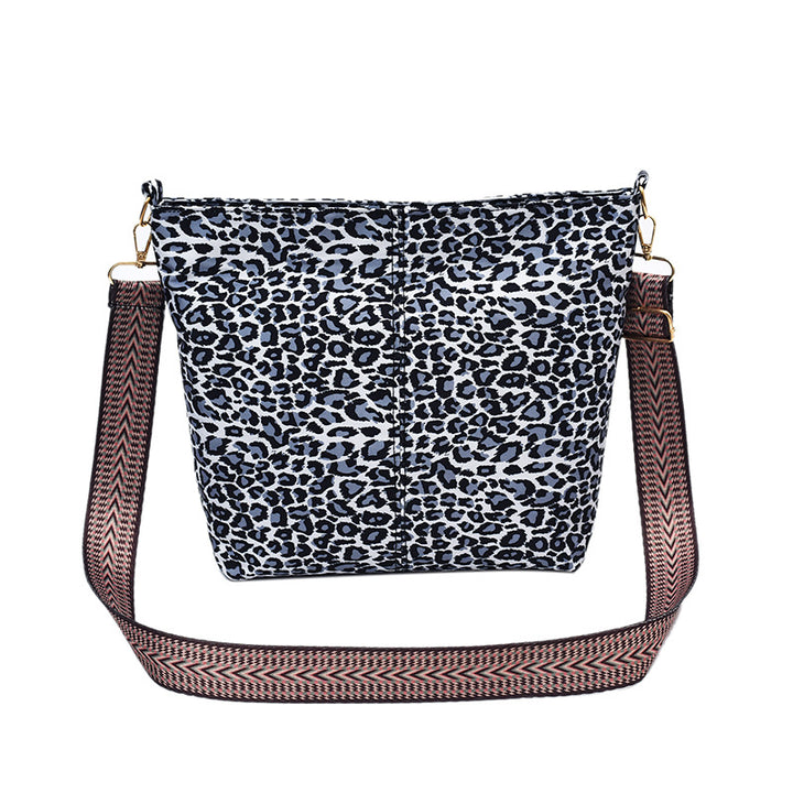 Stylish Animal Print Shoulder Bag